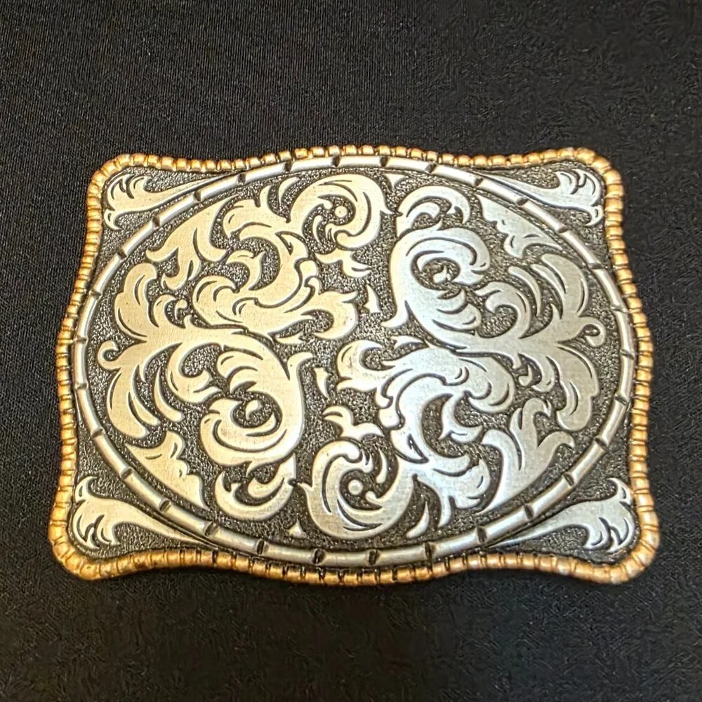 Vintage STORMING SILVER Signed WESTERN TEXAS style Belt Buckle